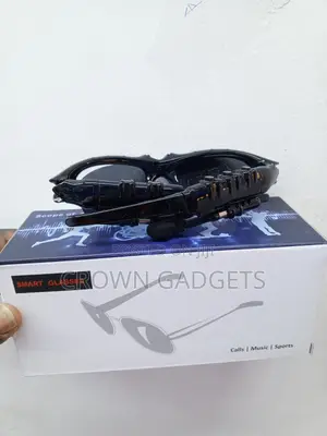 Bluetooth Sports Sunglasses With Integrated Speakers and Microphone