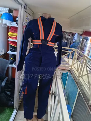 Cargo Overall