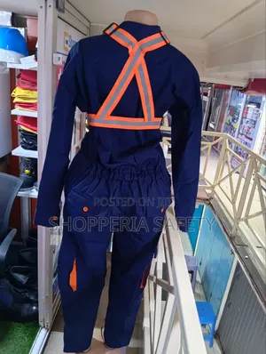 Cargo Overall