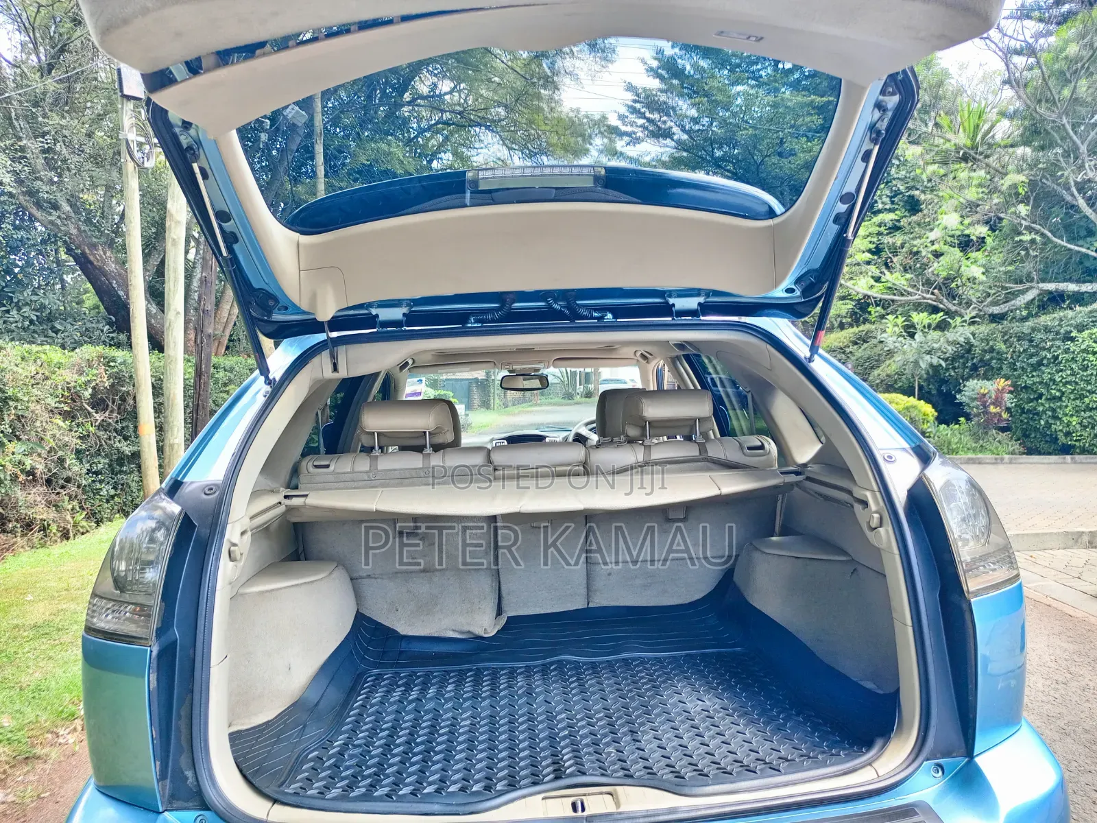 Toyota Harrier 2005 Blue