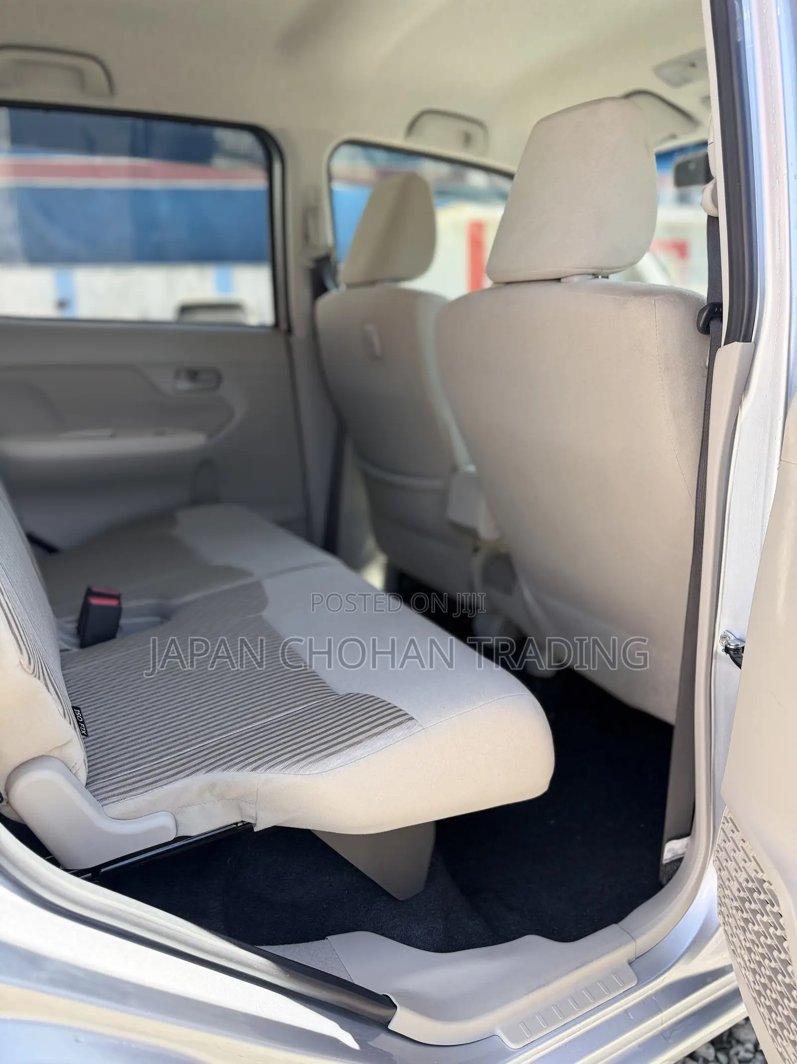 Daihatsu Move 2020 Silver