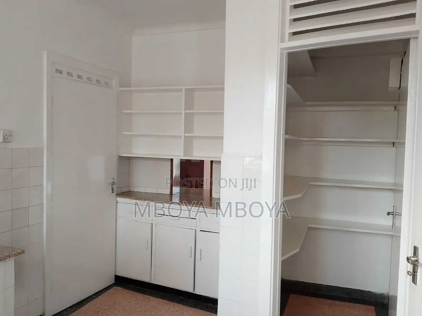 2bdrm Apartment in Kilimani, State House Area for rent