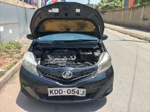 Toyota Vitz 2014 Black