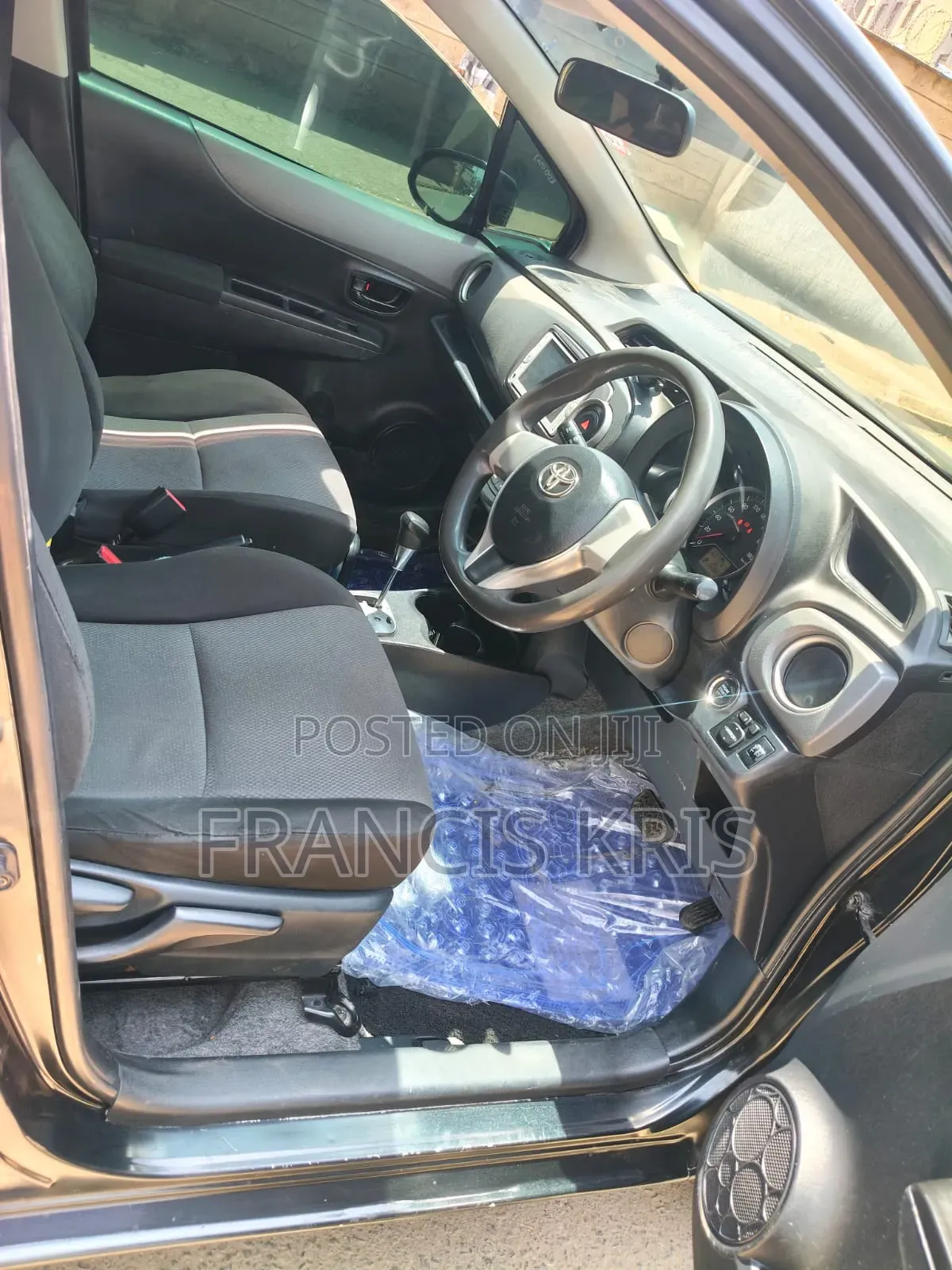 Toyota Vitz 2014 Black