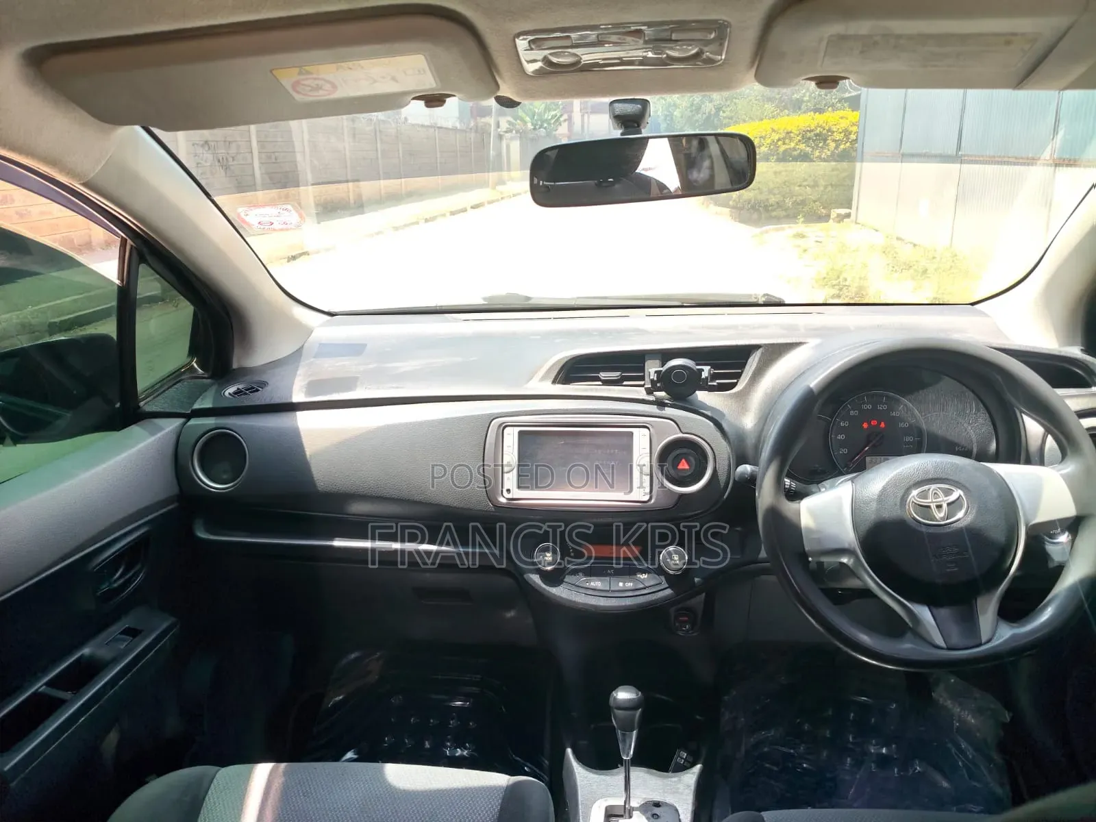 Toyota Vitz 2014 Black