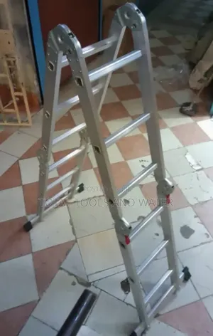 Aluminium Ladder 3×4 Steps 12 Ft Long 150 Kg Max Weight On