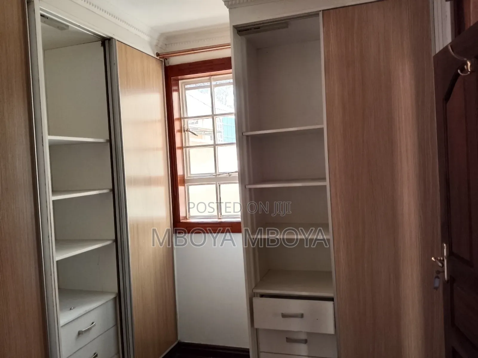 4bdrm Townhouse / Terrace in Kyuna for rent