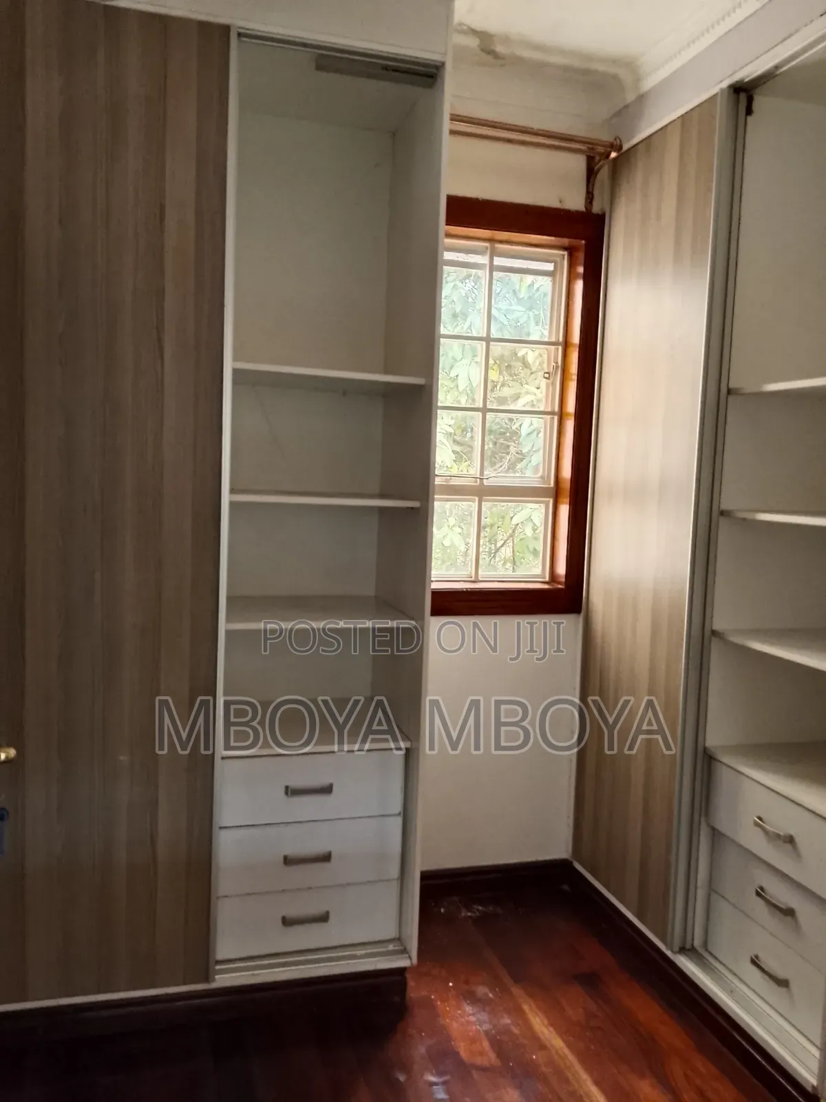 4bdrm Townhouse / Terrace in Kyuna for rent