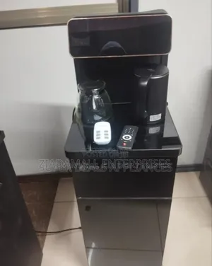 Modern New Nunix A2c Bottom Load Dispenser. Bottom Load Dispenser.