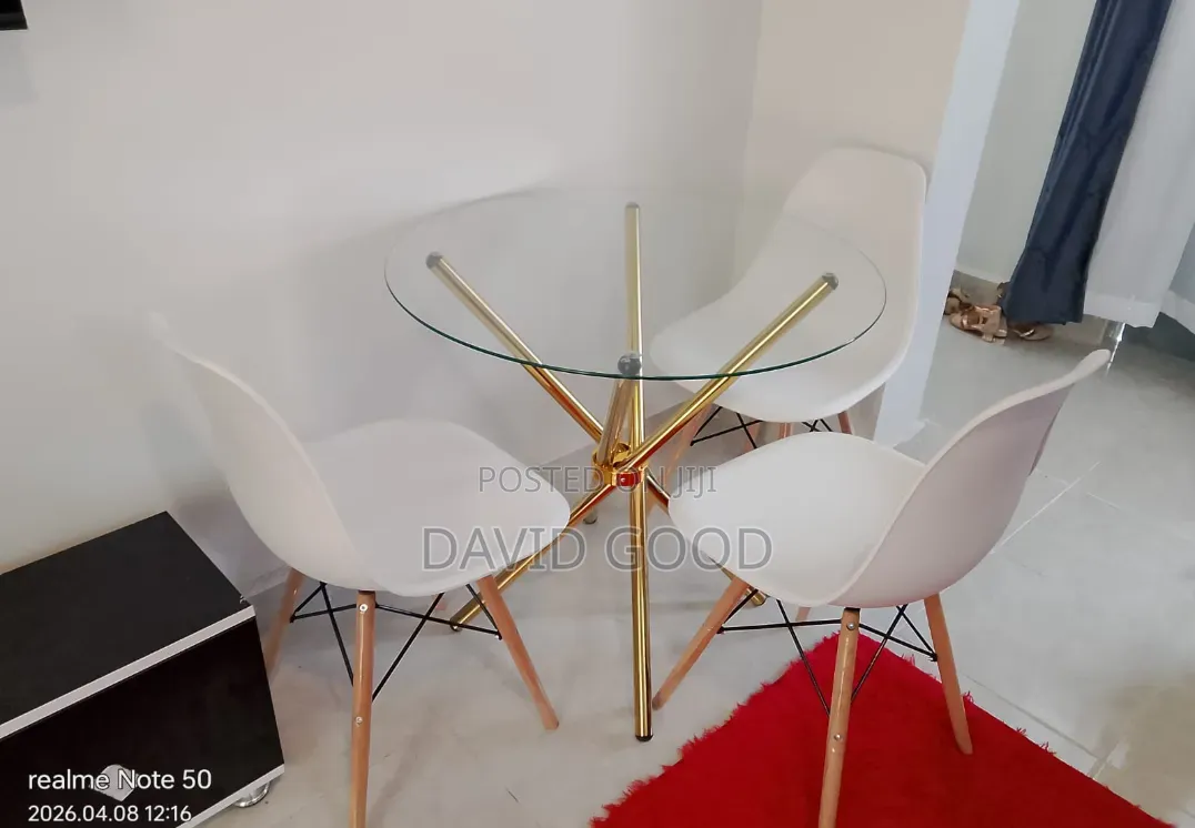 Roued Dining Table5500 and a Chair2800