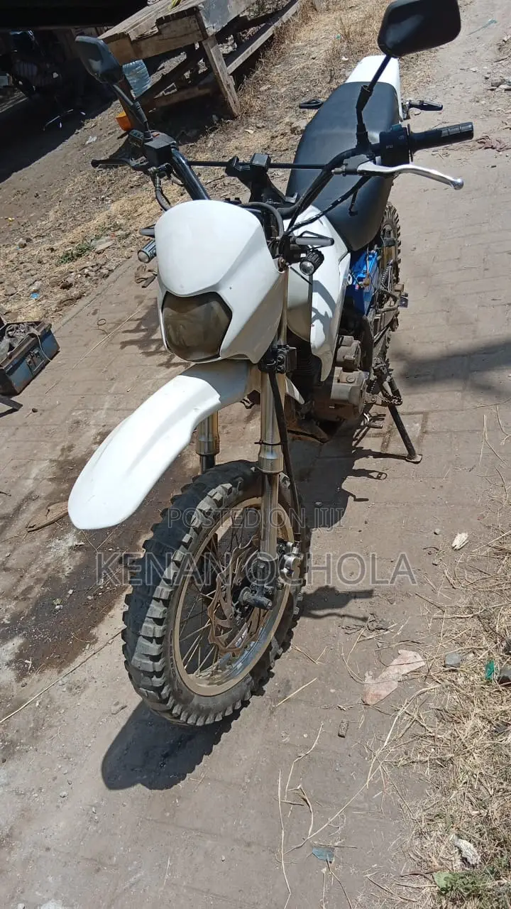 Nami 200cc 2013 White