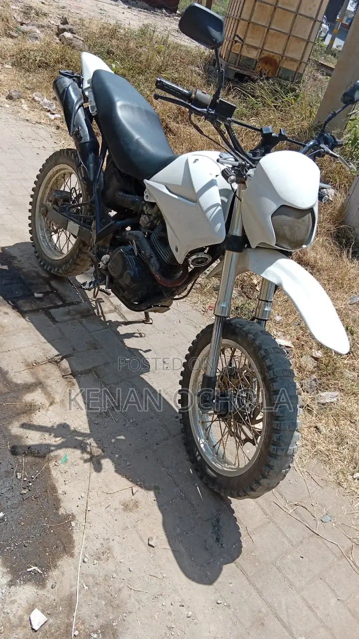 Nami 200cc 2013 White