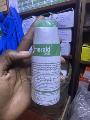 Emerald (NO SMELL)Cockroach Knock Down Formulae