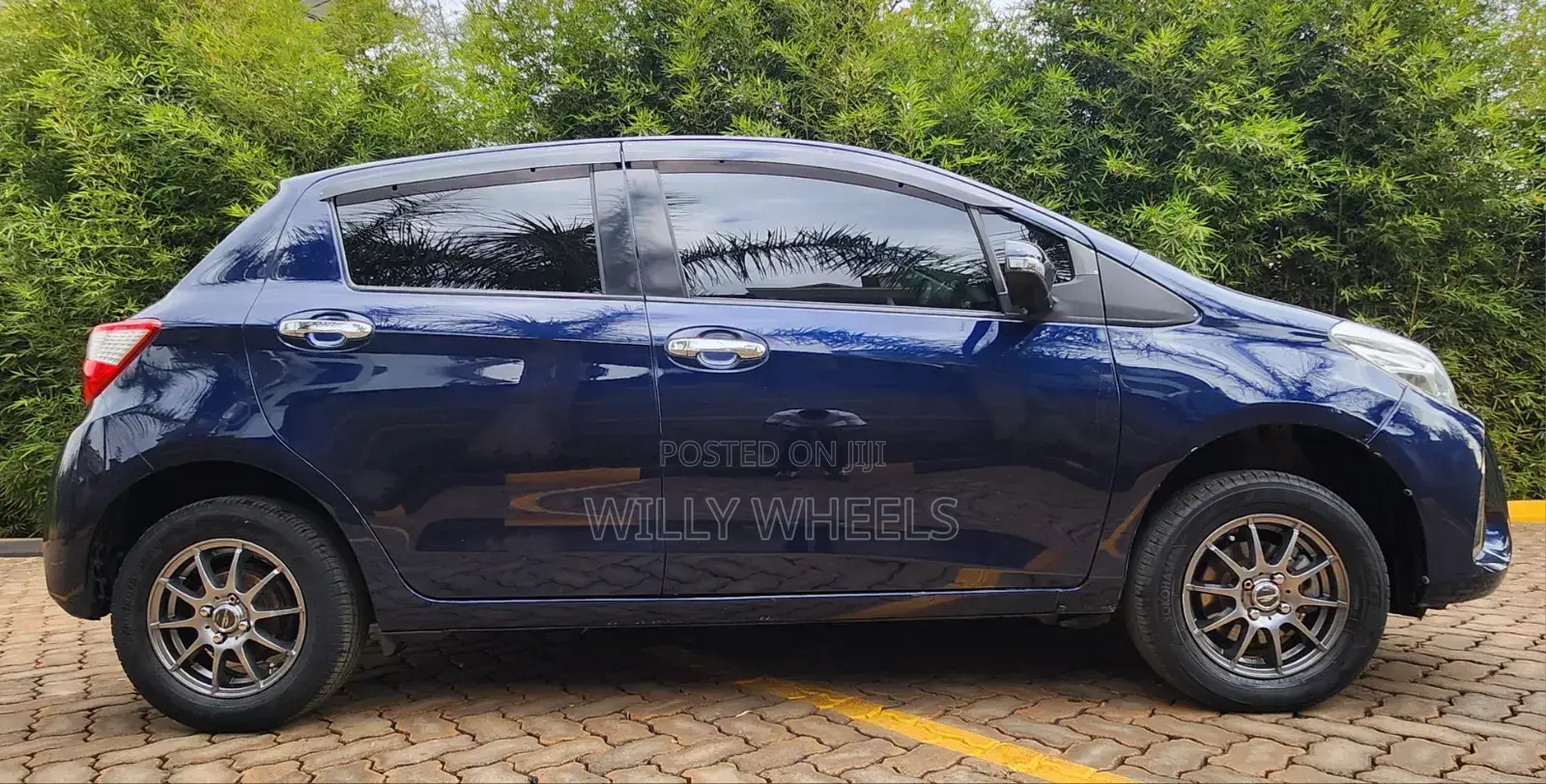 Toyota Vitz 2019 Blue