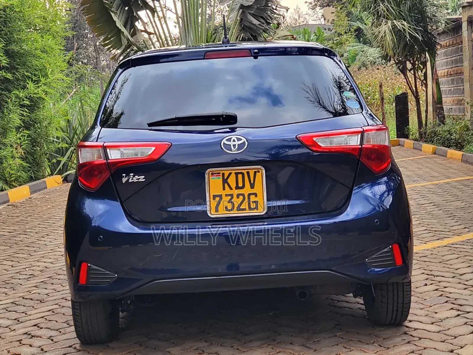 Toyota Vitz 2019 Blue
