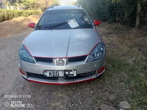 Nissan Wingroad 2003 Silver