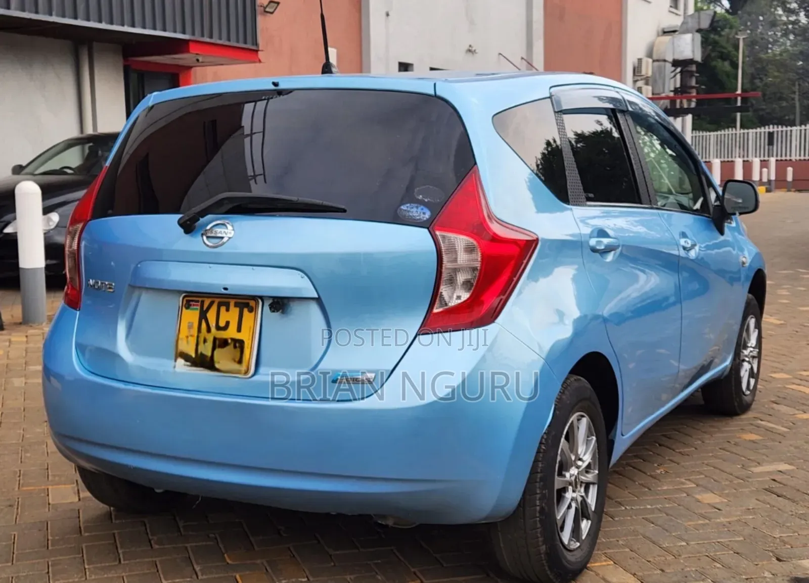 Nissan Note 2011 Blue