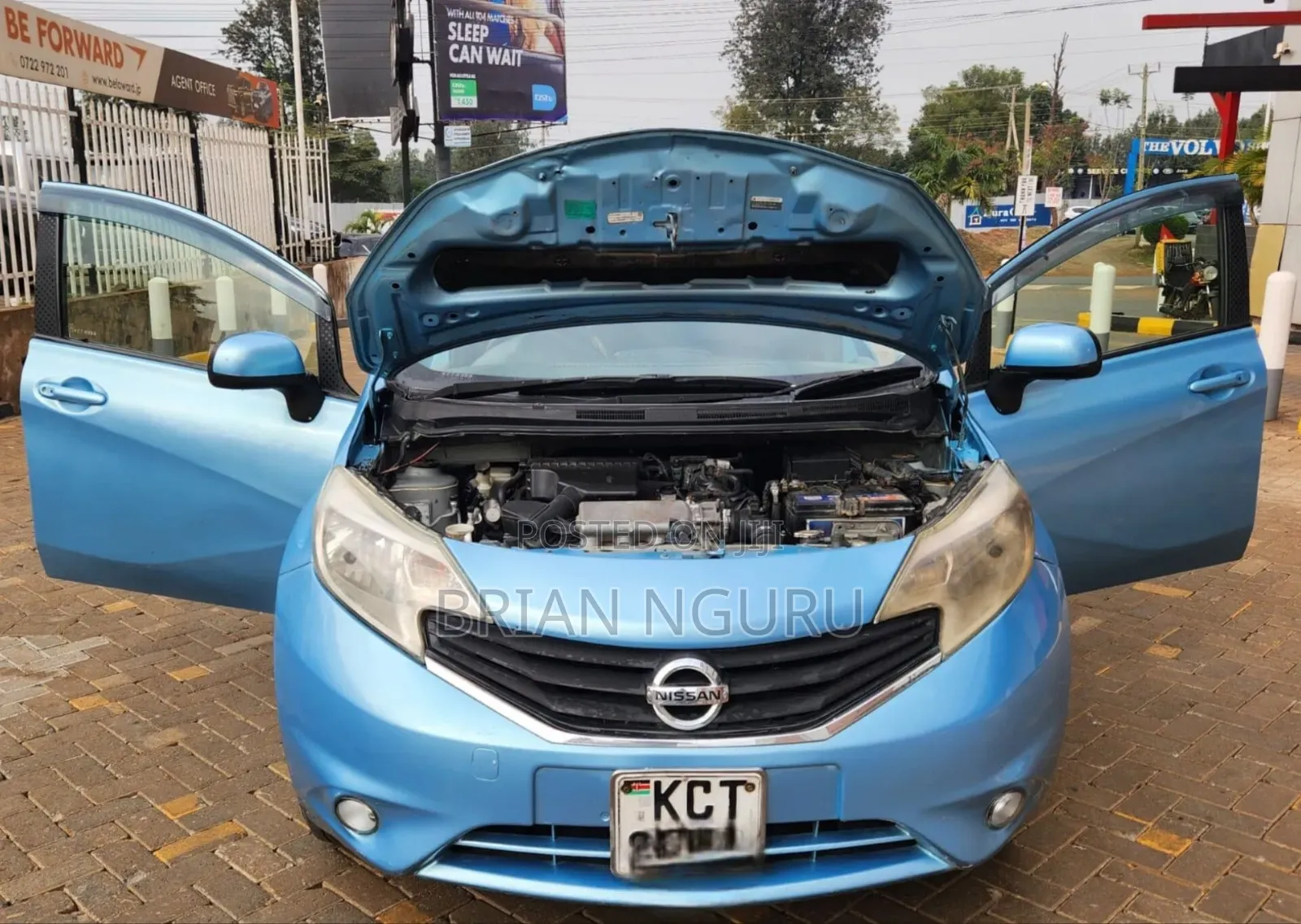Nissan Note 2011 Blue