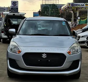 Suzuki Swift 2019 Silver