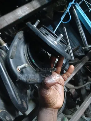Shocks Mountain for Nissan Note and Juke