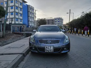 Nissan Skyline 2011 Gray