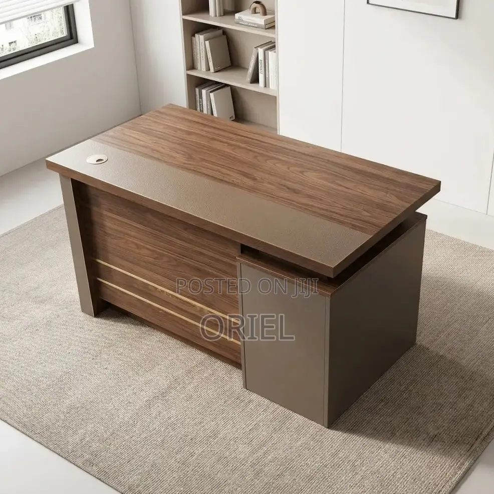 Office Desk : 1.4M Executive Corporate Work Staff Desk