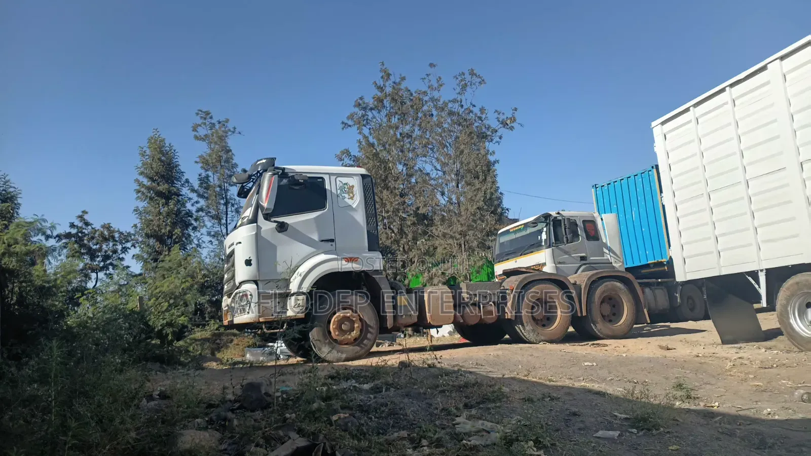 Transit Trucks 40 Ft Trailers