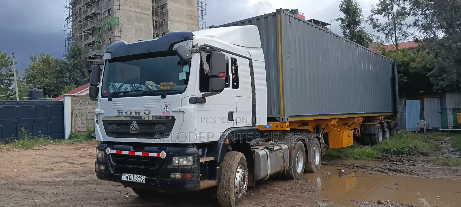 Transit Trucks 40 Ft Trailers