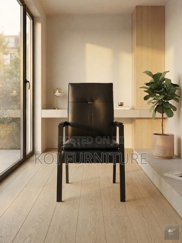 Office Chairs; Executive Leather Guests Chairs - thumbnail 2
