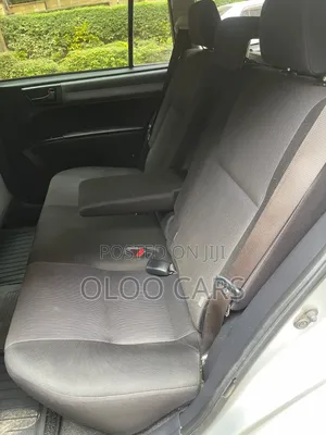 Toyota Corolla Fielder 2014 Silver