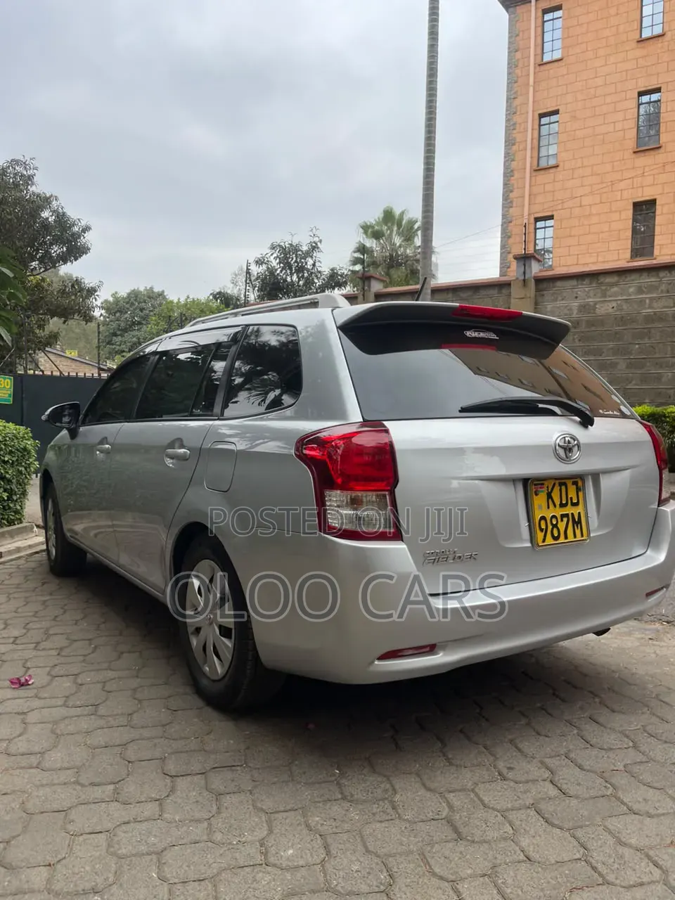 Toyota Corolla Fielder 2014 Silver