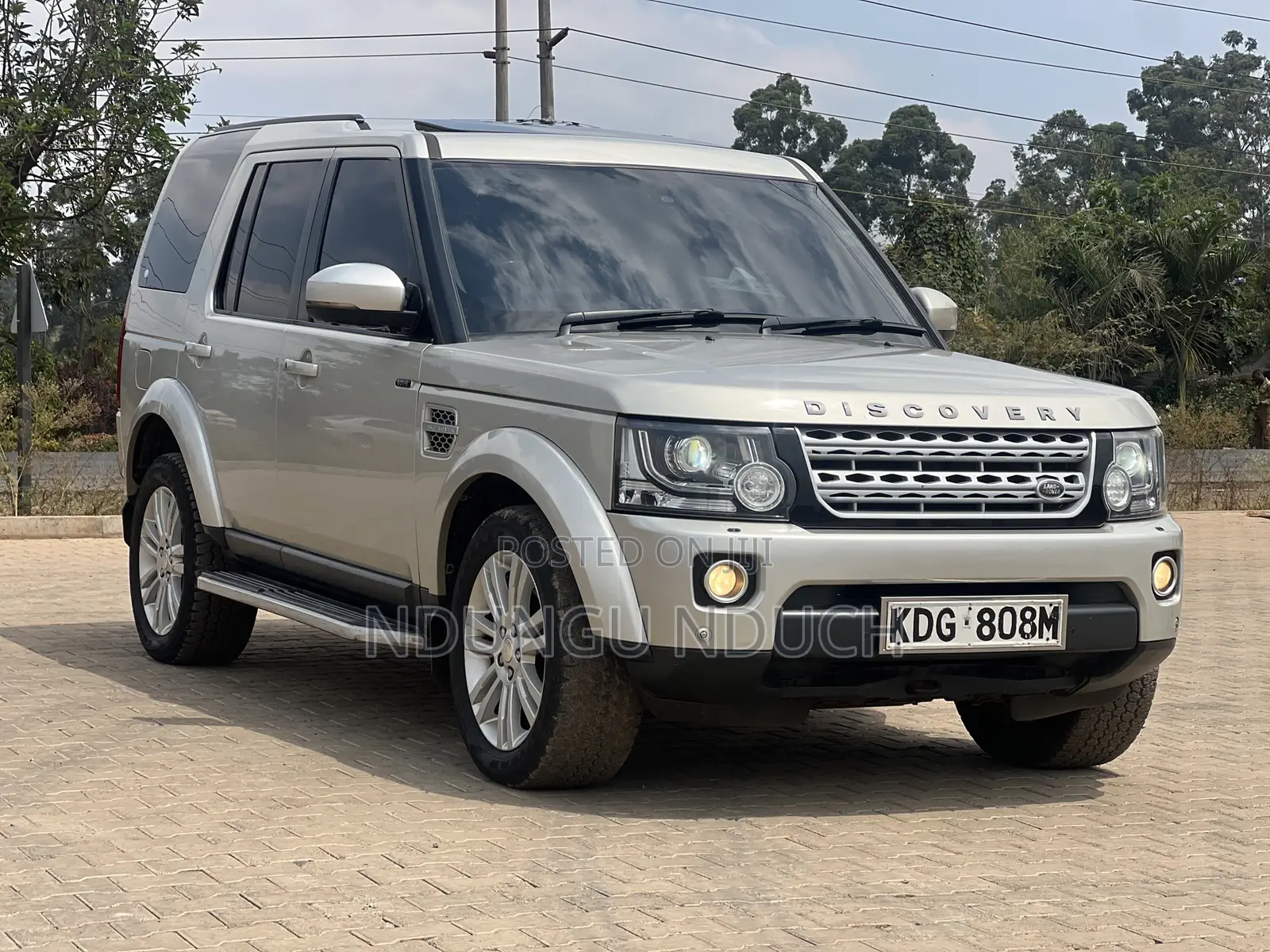 Land Rover Discovery 2014 Silver