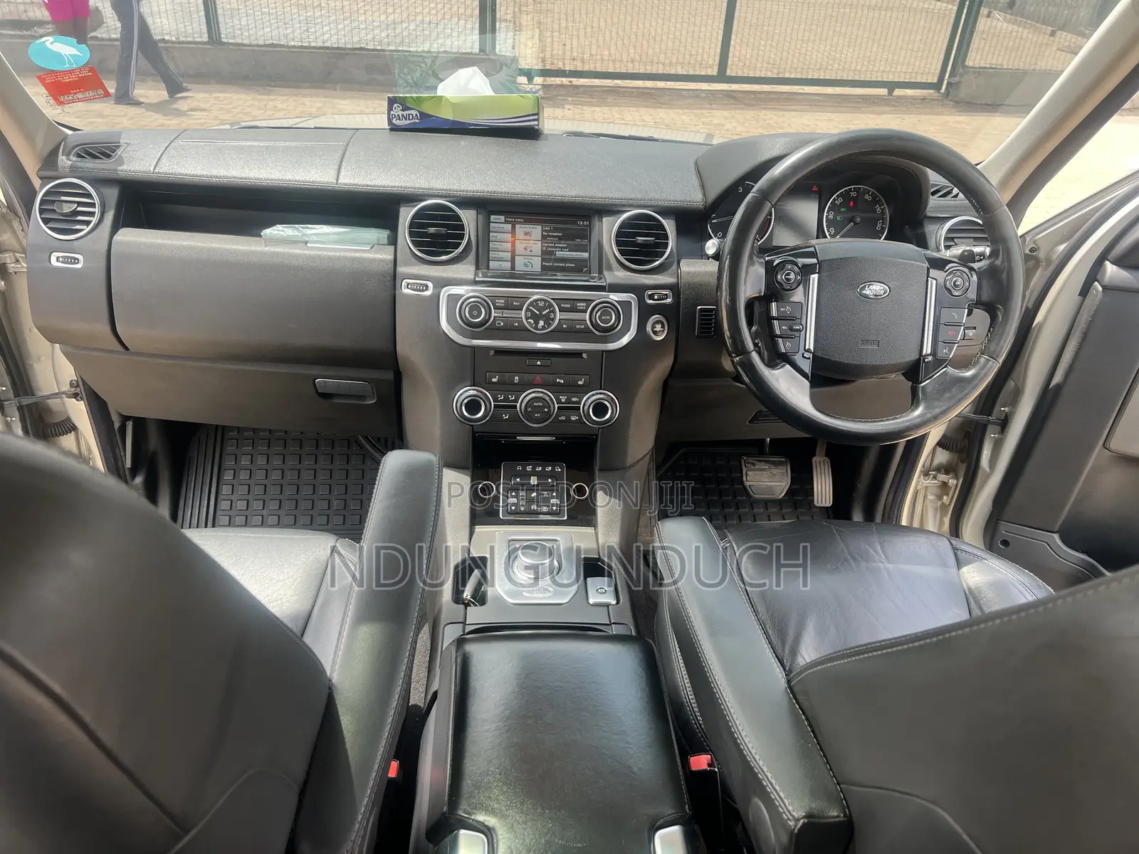 Land Rover Discovery 2014 Silver