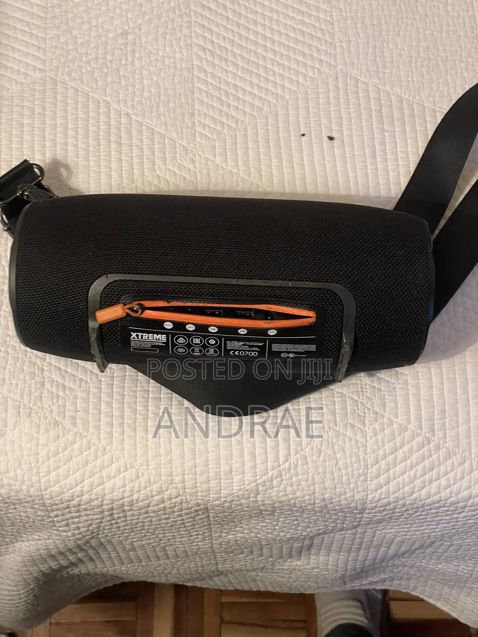 Original JBL Xtreme Portable Speaker – 1st Generation