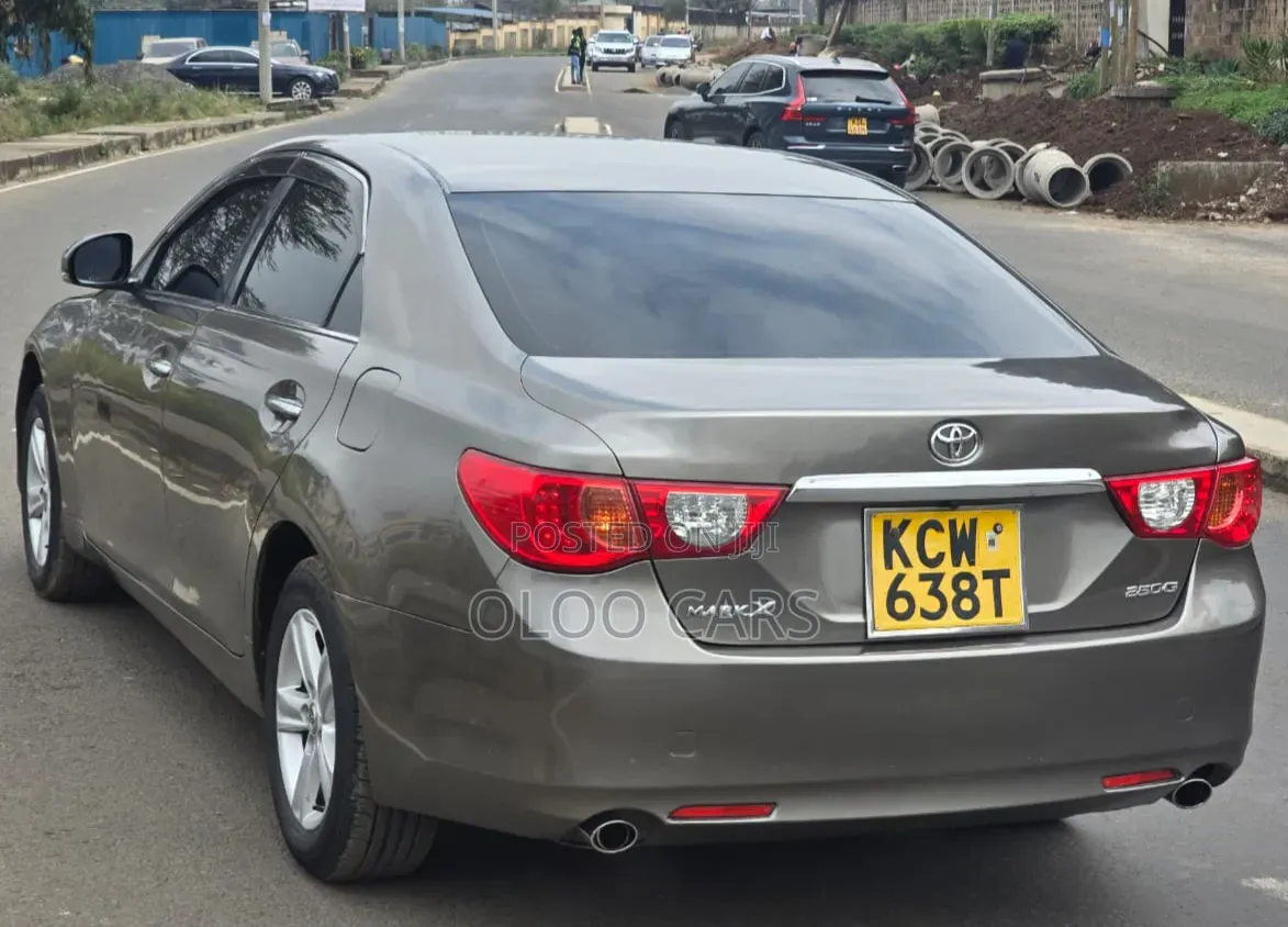 Toyota Mark X 2012 Silver