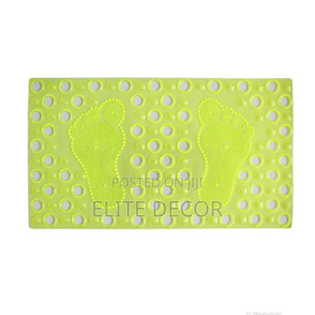 Large Translucent Bathroom Anti-Slip Mat – 50×80cm
