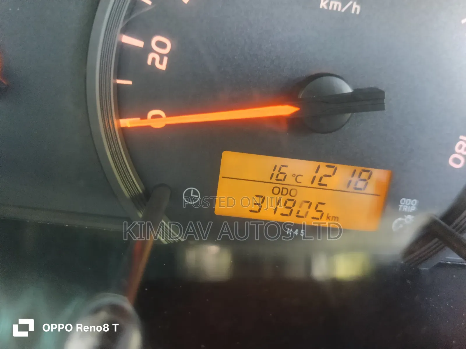 Toyota HiAce 2025 White