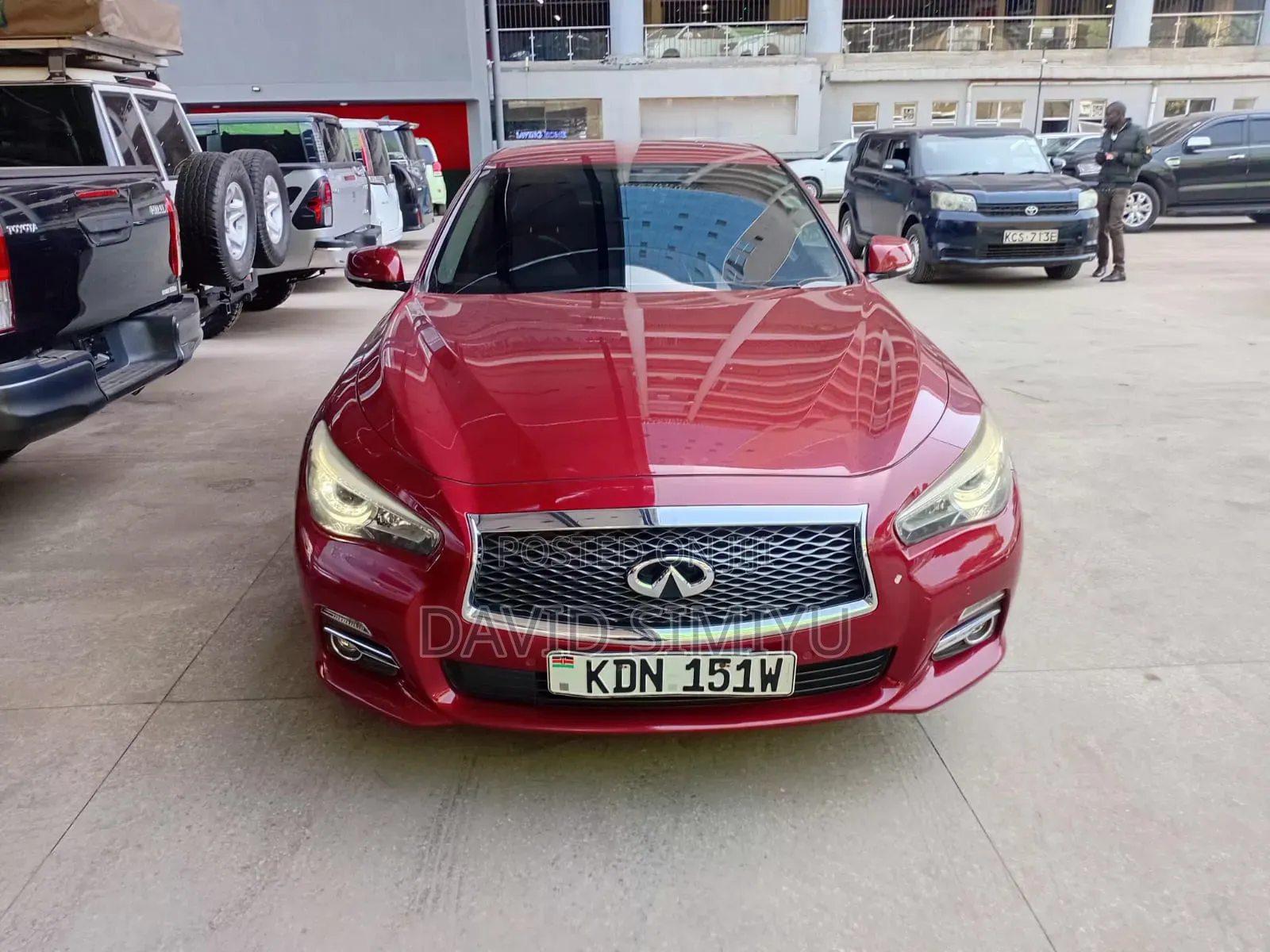 Nissan Skyline 2015 Red