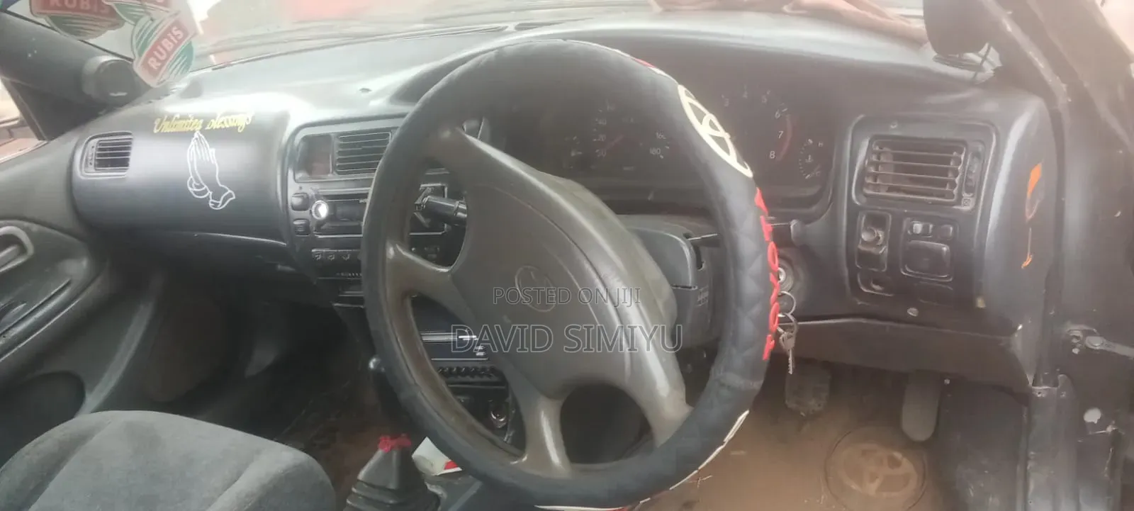 Nissan Skyline 2015 Red