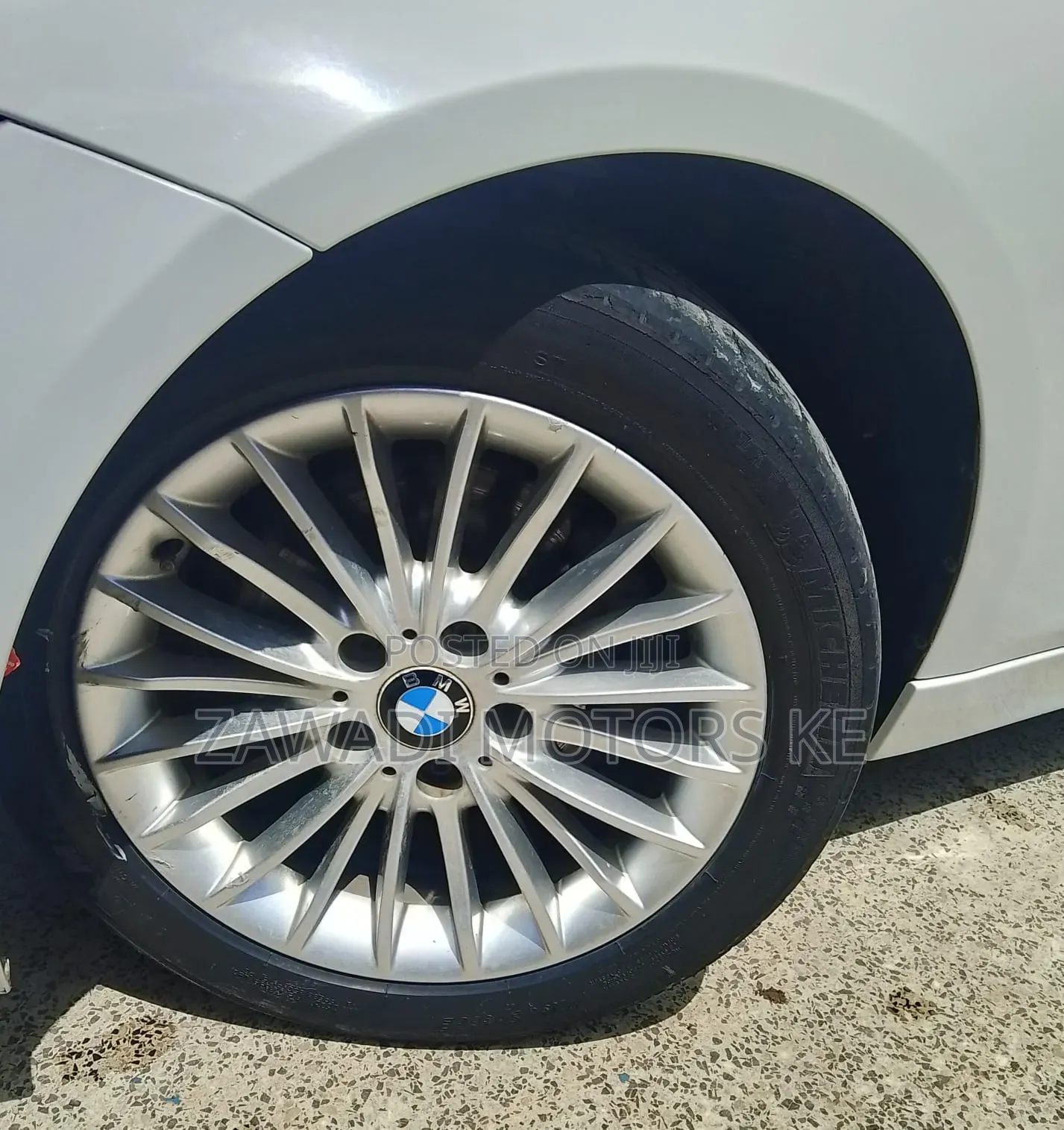 BMW 320i 2015 White
