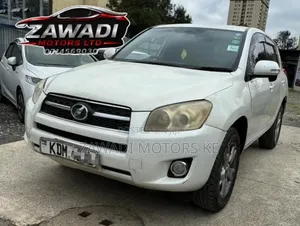 Toyota RAV4 2016 White