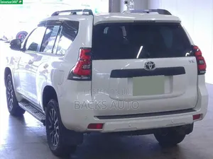Toyota Land Cruiser Prado 2022