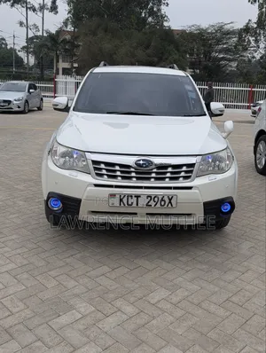 Subaru Forester 2012 White