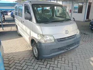 Toyota TownAce 2019 Silver