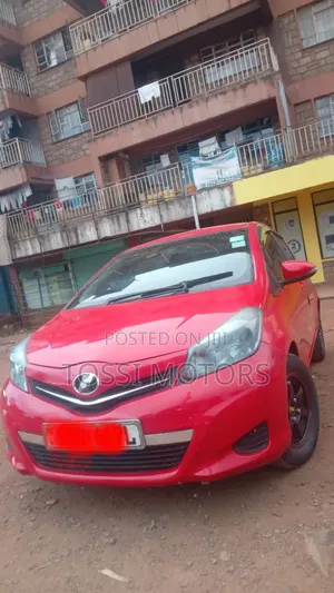 Toyota Vitz 2014 Red