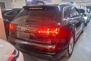 Audi Q7 55 SE Premium AWD quattro 2019 Black