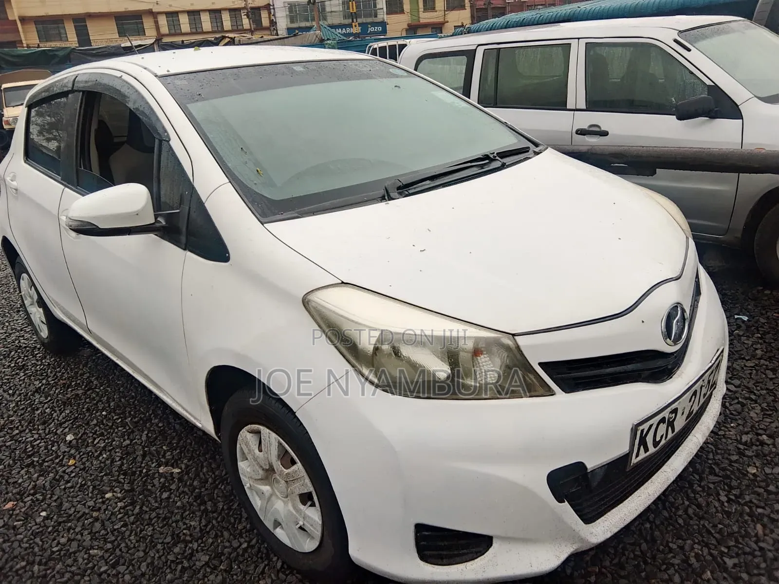 Toyota Vitz 2012 White