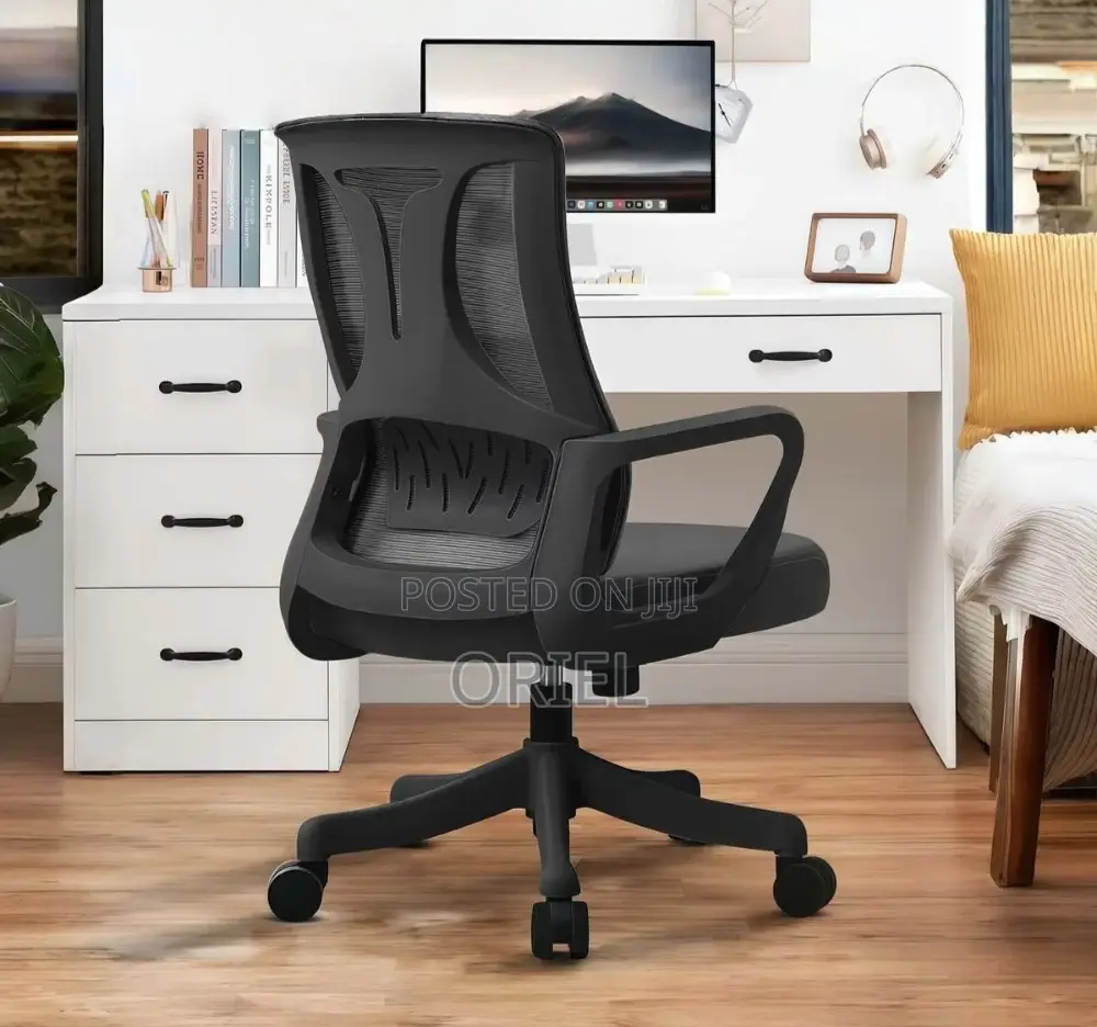 Office Chair : Breathable Mesh Office Mid-Back Chair