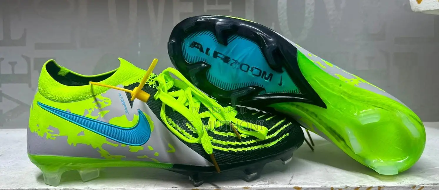 Nike Phantom GX 2 Elite FG Football Boots Ft Volt Orange Colorway