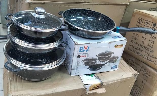 Blakc BMW 7pc Cookwares. With Pan - main view